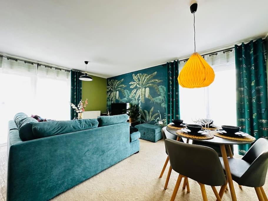 Cosy Apartment At The Marina بورتيسهيد المظهر الخارجي الصورة